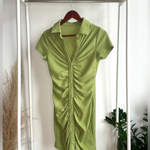 Green Button Up Dress - Picture 2 of 3